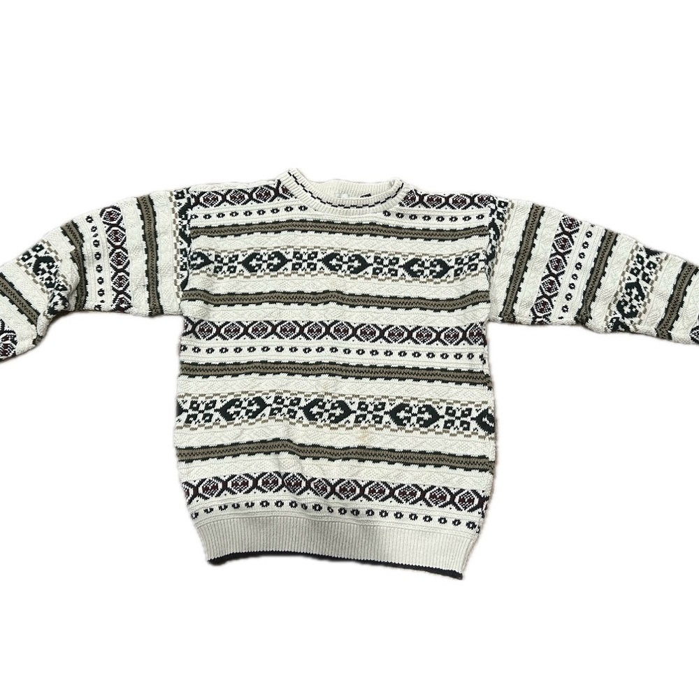 Willow Bay Crewneck Sweater with Geometric Pattern